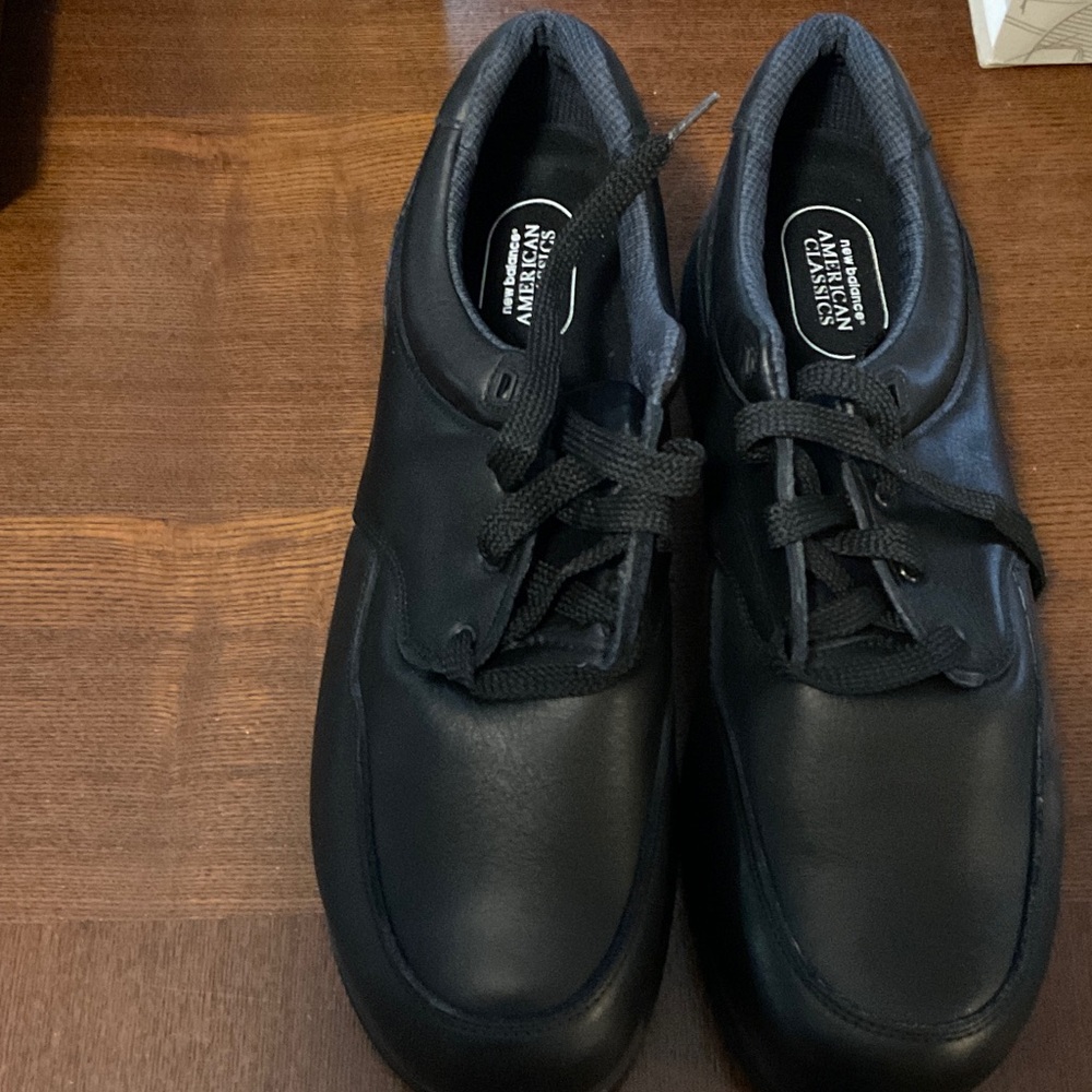 New Balance Men's Black Sneakers MK900bk size 13 4E x wide